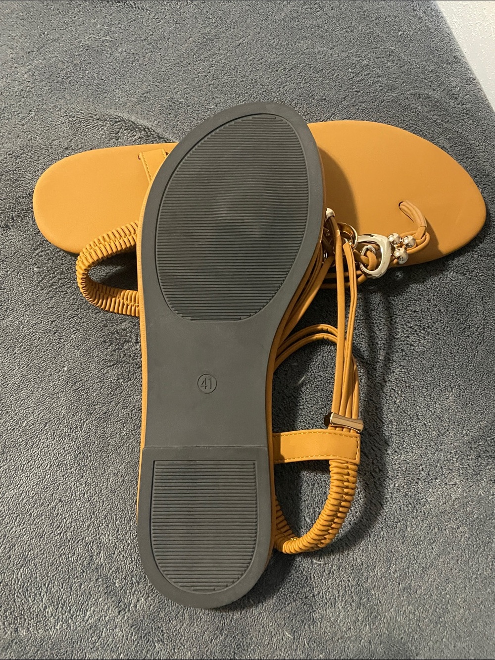 Women's Tan Heart-Detail Strappy Sandals NWOT - Picture 6 of 8